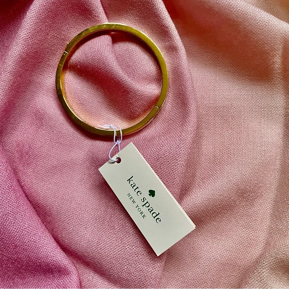 Kate Spade Spot The Spade Enamel Bangle | White & Gold Hinged Bracelet - Picture 5 of 8